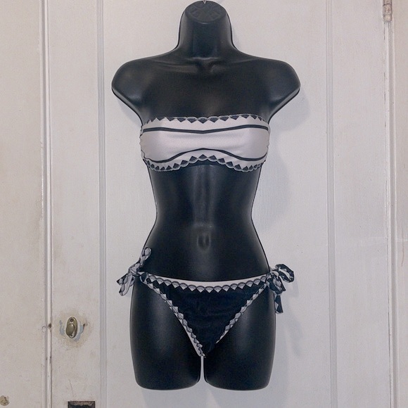 New Art Deco Print Halter Bandeau 2 Piece Bikini Swimsuit Set Black White M - Picture 4 of 13